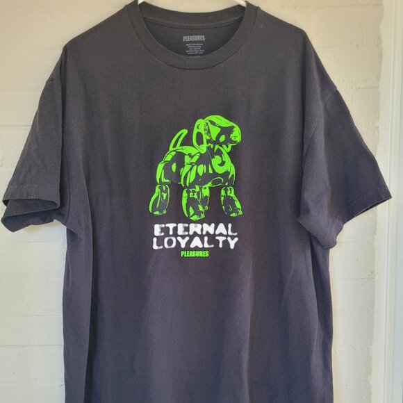 Pleasures "Eternal Loyalty" AIBO Robot Dog Graphic T-Shirt Streetwear Size XL - Picture 1 of 4